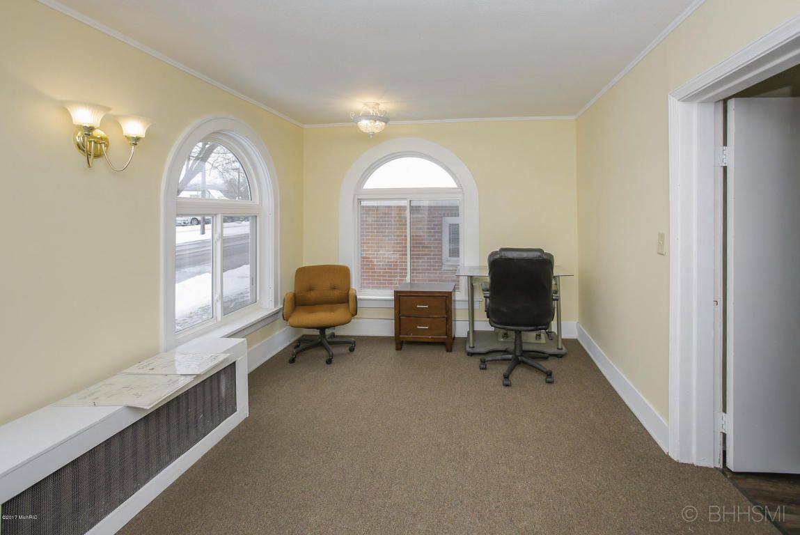 200-316 Trowbridge Street, Allegan, MI 49010